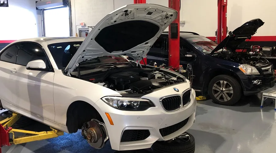 به نظر شما عزیزان تعمیرگاه معتبر بی ام و bmw چه تعمیرگاهی است؟